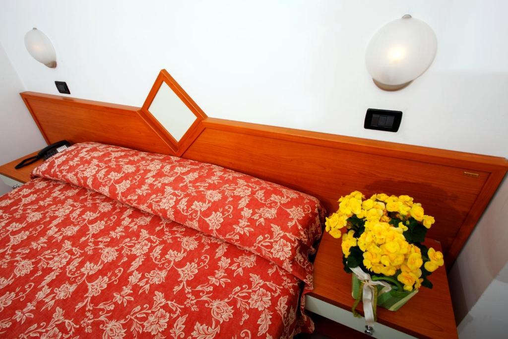 Hotel Baia ริมินี ภายนอก รูปภาพ